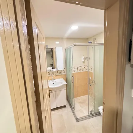 Aparthotel Renova Old 3*
