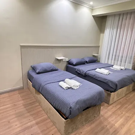 Aparthotel Renova Old 3*