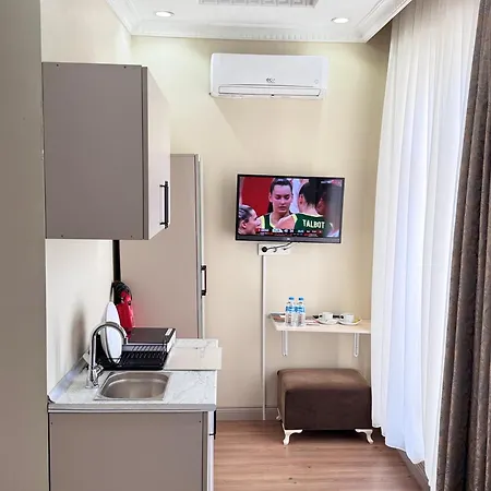 Aparthotel Renova Old 3*