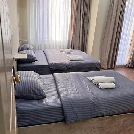 Renova Old Aparthotel 3*